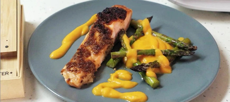 SALMON BRASEADO CON ESPARRAGOS Y PURE DE CHIRIVÁAS (MEATER) CON Thermomix® TM6 - DON BENITO - BADAJOZ