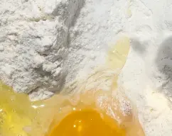 Step <p>Preparamos una bandeja de horno con papel papel .</p><p><span style="-webkit-text-size-adjust: 100%;">Seguidamente, agregamos el harina, huevo y sal . </span></p><p>Todo esto lo vamos a mezclar 15 seg / Vel 6Preparamos una bandeja de horno con papel papel .</p><p><br></p><p>Todo esto lo vamos a mezclar 15 seg / Vel 6</p> illustration