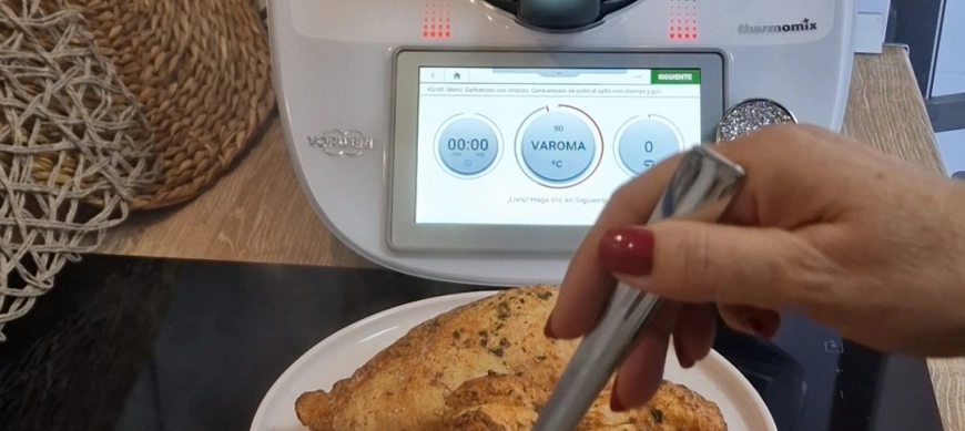 GARBANZOS CON CHORIZO Y FIAMBRE DE POLLO AL PIMENTÓN CON THERMOMIX