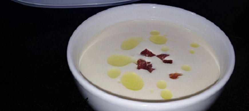 AJO BLANCO EXTREMEÑO EN THERMOMIX. BADAJOZ