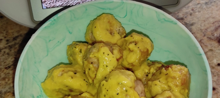 ALBONDIGAS DE POLLO AL CURRY CON THERMOMIX EN RIBERA DEL FRESNO