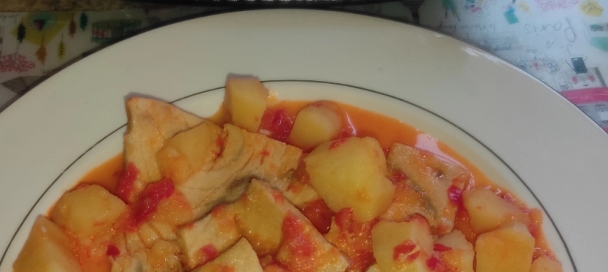 GUISO DE PEZ ESPADA CON PATATAS CON THERMOMIX EN RIBERA DEL FRESNO