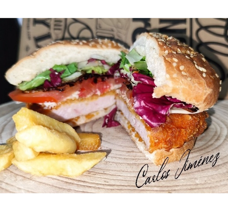 HAMBURGUESA DE POLLO CRUJIENTE CON THERMOMIX. UNA BUENA OPCION PARA EL DIA DEL PADRE BADAJOZ, VILLANUEVA DE LA SERENA.