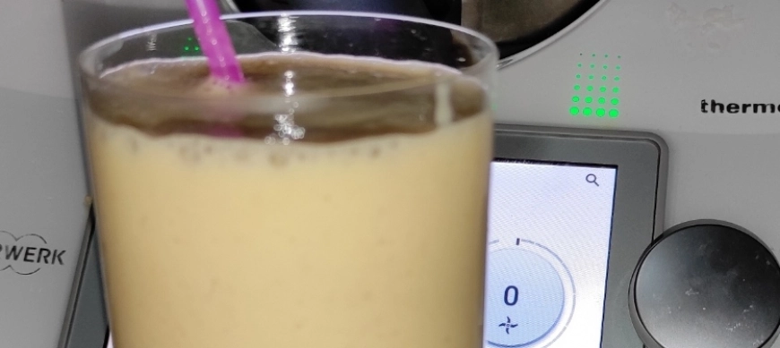 BATIDO DE MANZANA,PLÁTANOS Y NARANJAS CON THERMOMIX EN RIBERA DEL FRESNO