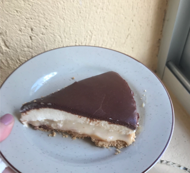 TARTA DE DULCE DE LECHE CON COBERTURA DE CHOCOLATE