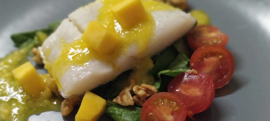 BACALAO CON ENSALADA Y VINAGRETA DE MANGO (AL ACIO) CON Thermomix® - DON BENITO - BADAJOZ