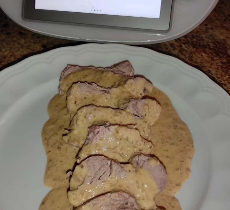 SOLOMILLO EN SALSA DE CHAMPIÑONES CON THERMOMIX EN RIBERA DEL FRESNO