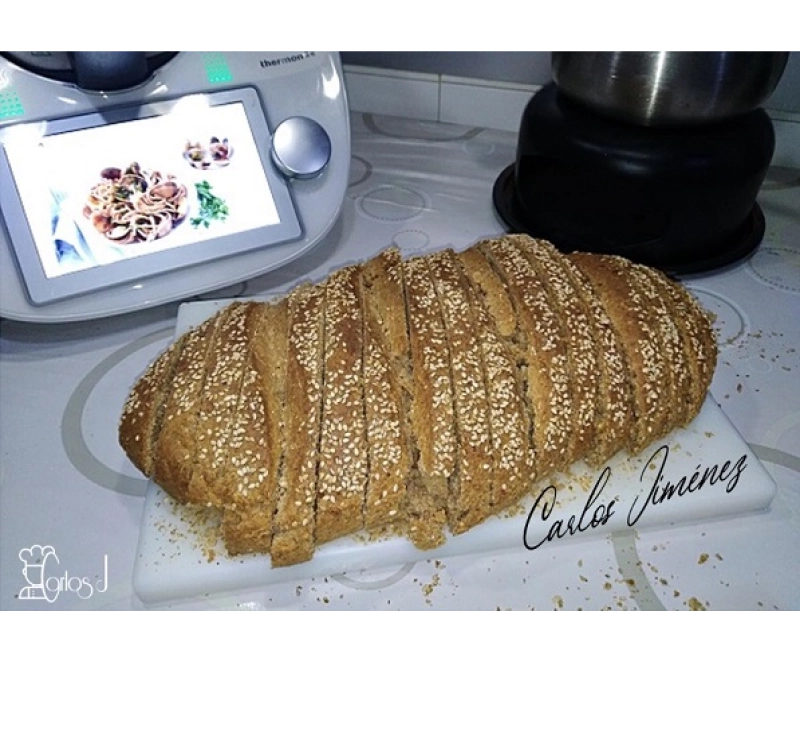Pan integral con harina de espelta en Thermomix. Villanueva de la Serena ( Badajoz ) Carlos Jiménez