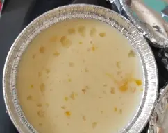 Step <p>Comenzamos caramelizando los moldes de aluminio,a mí me han cabido para 7 ,que entren en el recipiente varoma.</p><p><br></p><p>-Después ponemos en el vaso la leche, los huevos y el azúcar. Mezclamos 12 segundos/ velocidad 3.</p><p><br></p><p>-Vertemos la mezcla en el molde tapándolo con su tapa. Si no tuviéramos podemos cerrarlo con papel de aluminio y colocamos encima del molde varias capas de papel de cocina para que absorba el vapor.</p><p><br></p> illustration