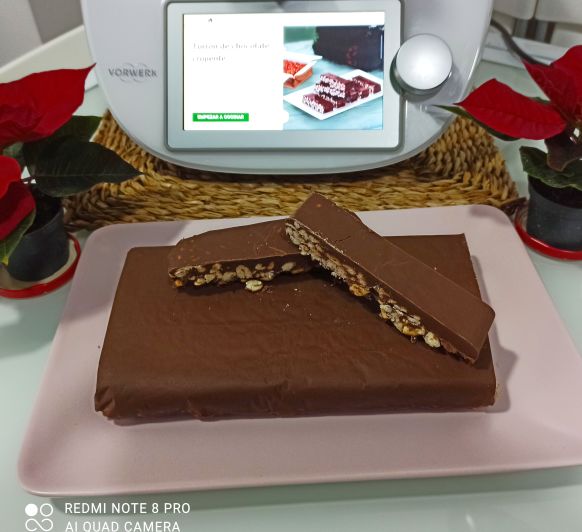 Turrón de chocolate crujiente