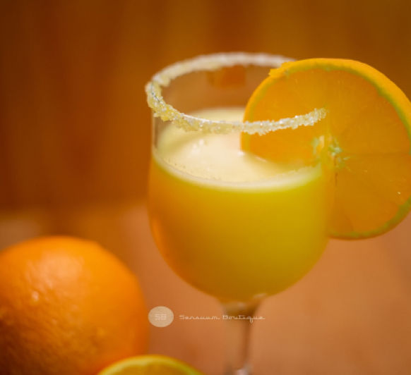 Zumo de naranja, natural y saludable en Thermomix® . Mérida Badajoz Extremadura Calamonte