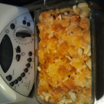 macarrones a la carbonara con crujiente de curado y huevo